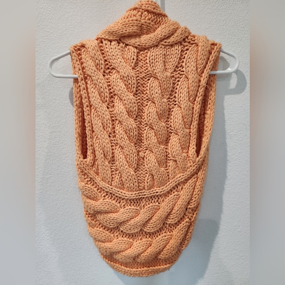 Vintage 00's bebe Sweater Vest Cantelope Color XXS - Picture 2 of 6